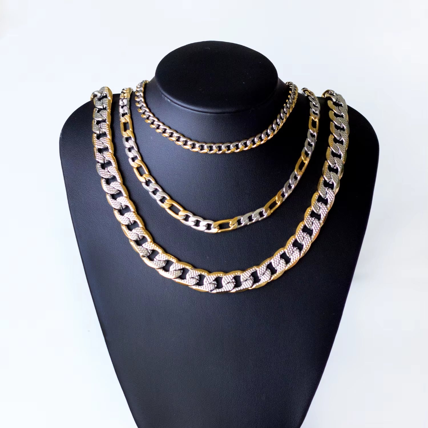 Gothic 18K Gold Plated Chains Necklace for Man Wholesale 6/8/10Mm Cuban Link Chain High Quality Stainless Steel